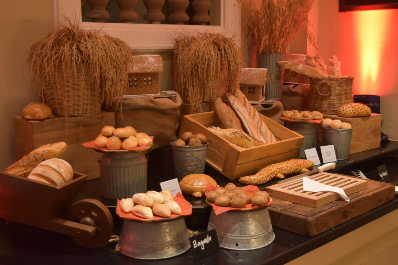 Sofitel Angkor Phokeethra Golf & Spa Resort Siem Reap Ngoại thất bức ảnh